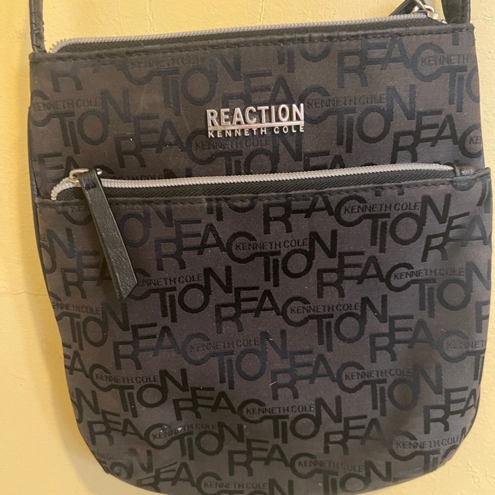 Kenneth Cole Reaction Black Crossbody Bag
